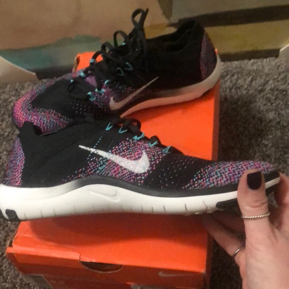 Nike Free Focus Fly knit 2 - Picture 4 of 8